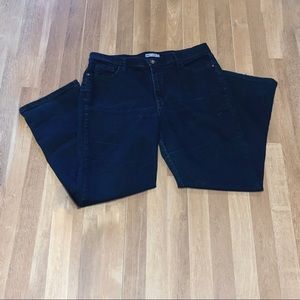 lee classic fit straight leg dark-wash women’s jeans